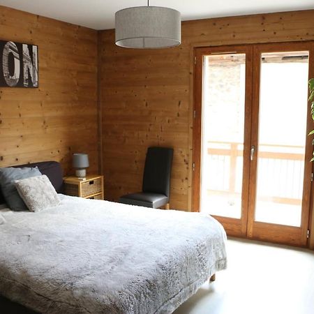 Maison De Village Au Pied Des 3 Vallees Villarlurin Exteriör bild
